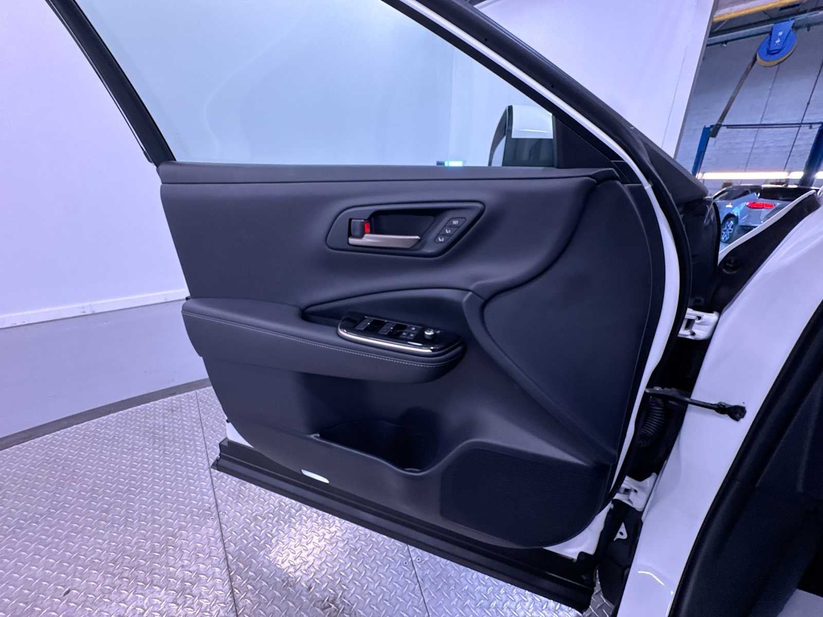 2024 Toyota Crown Platinum