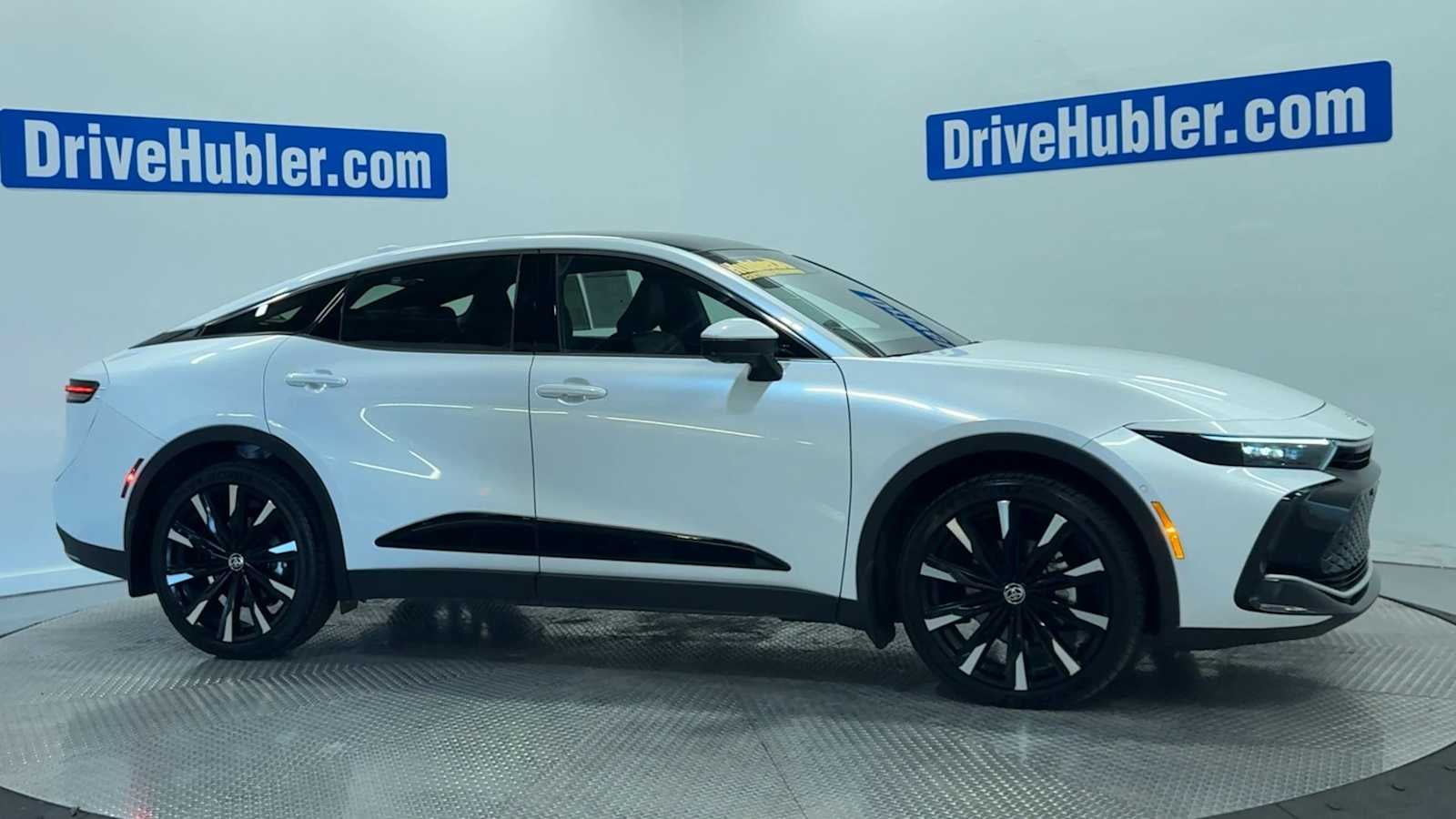 2024 Toyota Crown Platinum