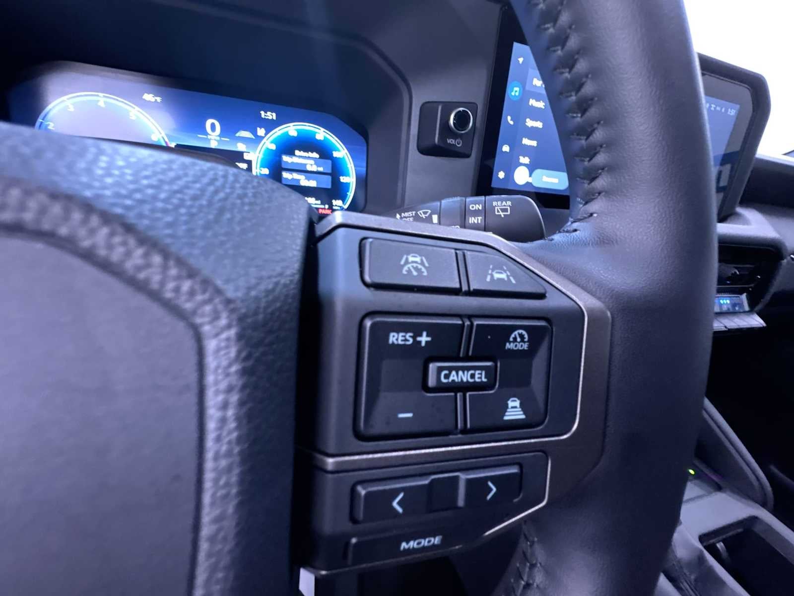 2025 Toyota Land Cruiser 4WD (Natl)