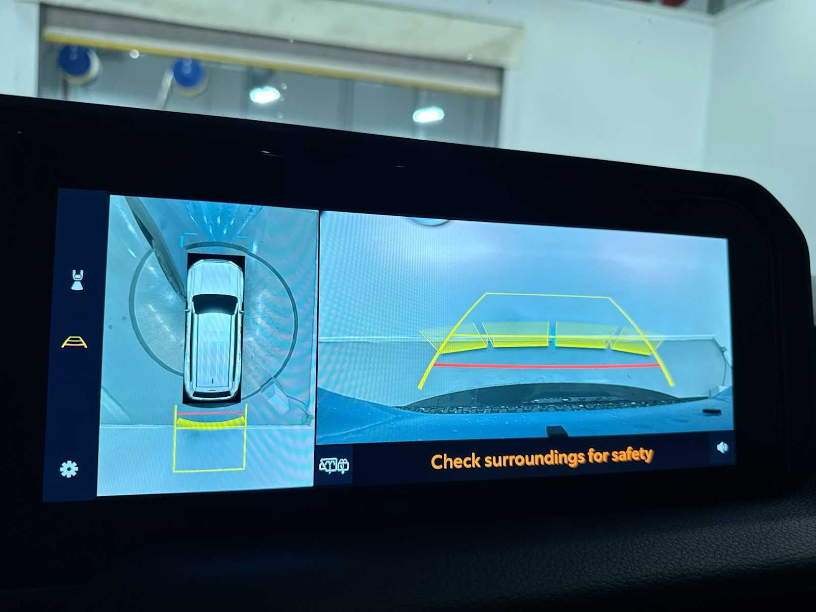 2025 Toyota Land Cruiser 4WD (Natl)