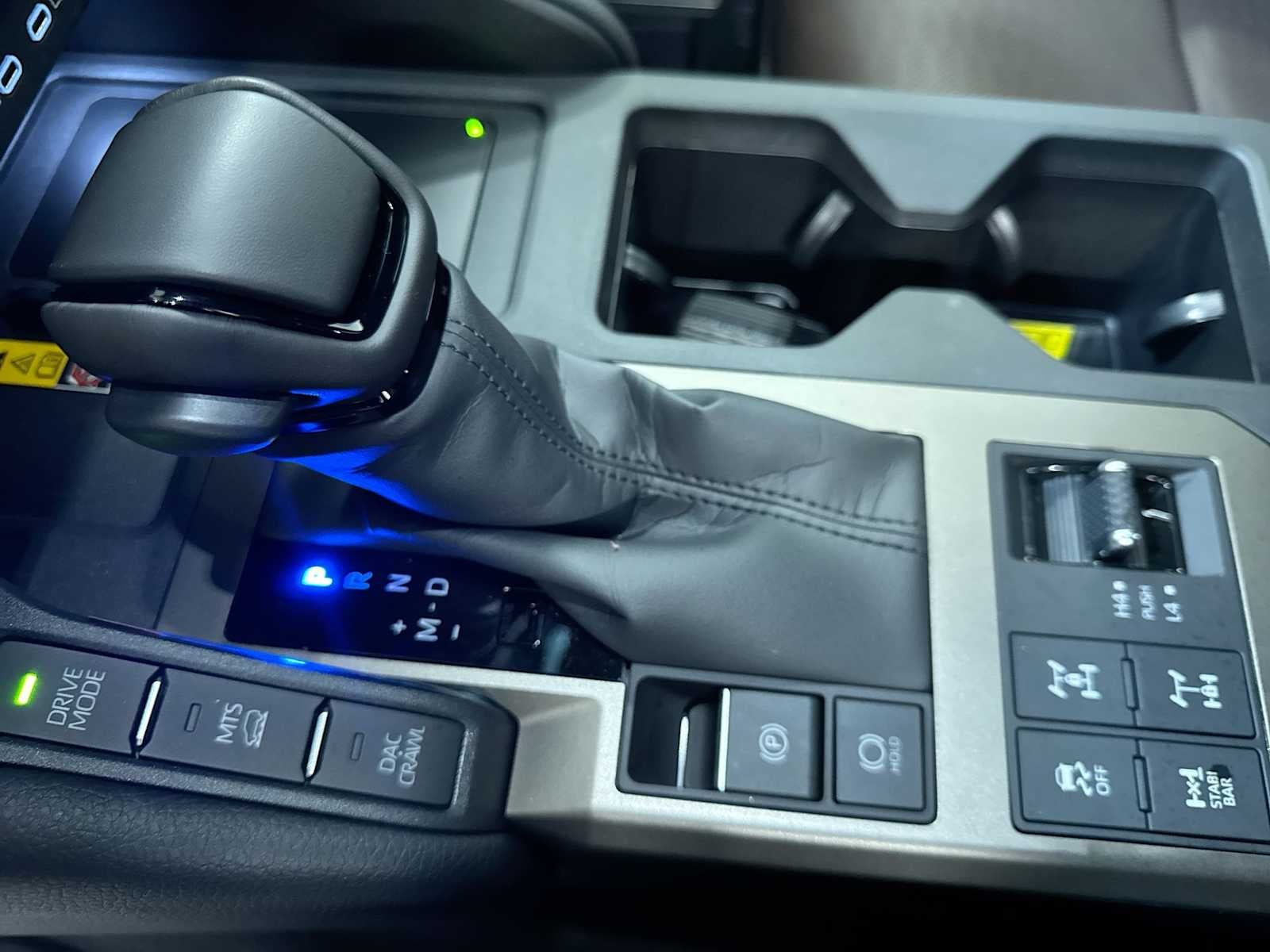 2025 Toyota Land Cruiser 4WD (Natl)