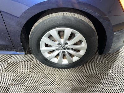 2015 Volkswagen Passat 1.8T Wolfsburg Ed