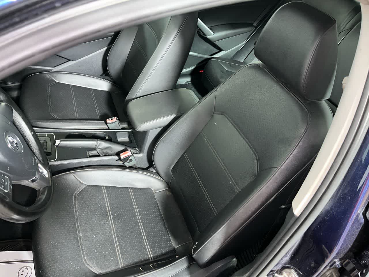 2015 Volkswagen Passat 1.8T Wolfsburg Ed