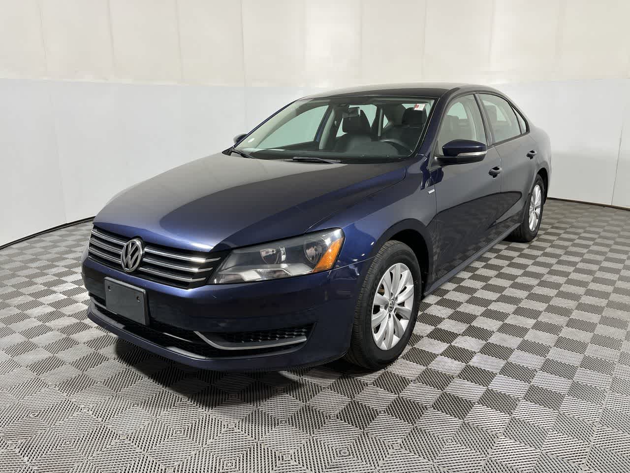 2015 Volkswagen Passat 1.8T Wolfsburg Ed