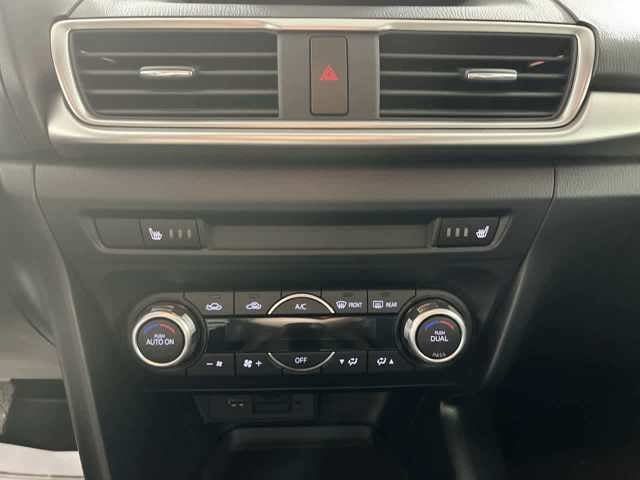 2018 Mazda Mazda3 5-Door Touring