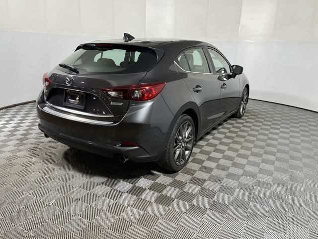 2018 Mazda Mazda3 5-Door Touring