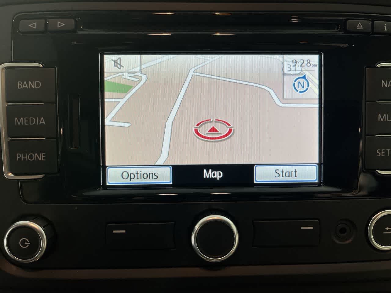2014 Volkswagen Jetta TDI w/Sunroof & Nav