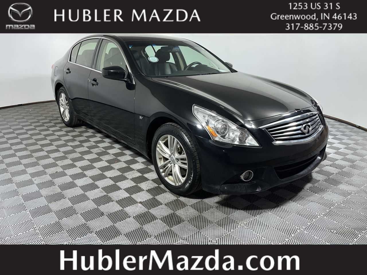 2015 INFINITI Q40 4dr Sdn AWD