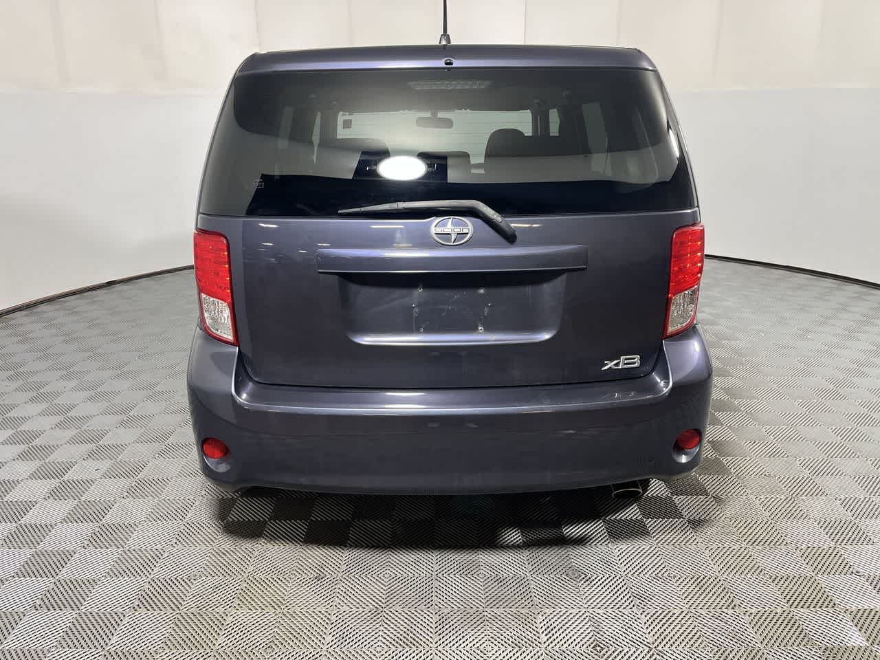 2011 Scion xB 5dr Wgn Auto (Natl)