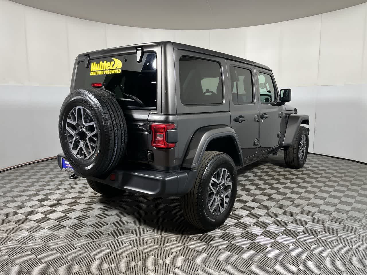 2025 Jeep Wrangler Sahara