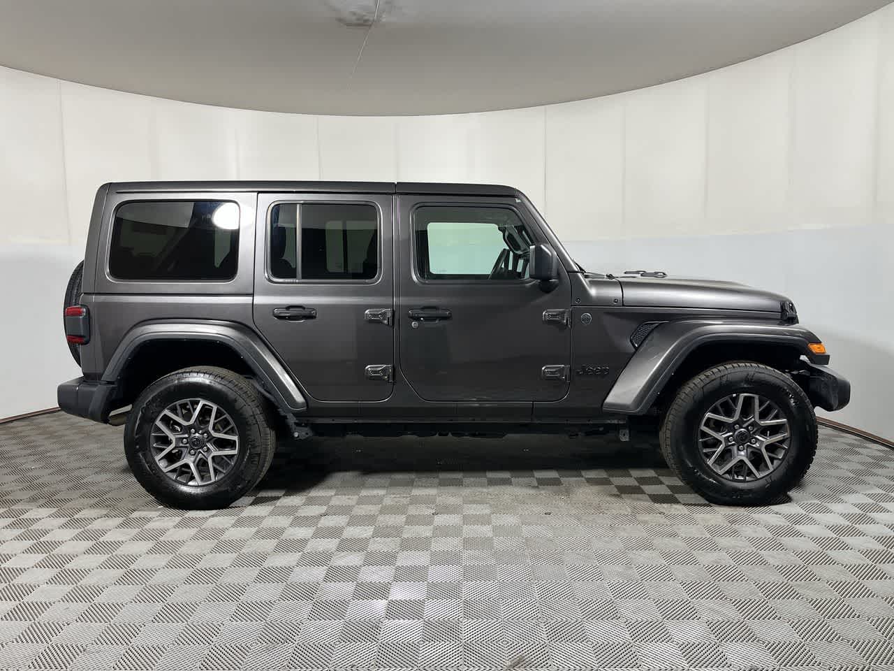 2025 Jeep Wrangler Sahara