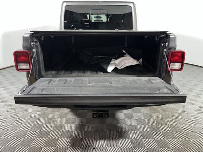 2025 Jeep Gladiator Nighthawk