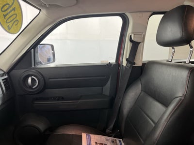 2011 Dodge Nitro Heat