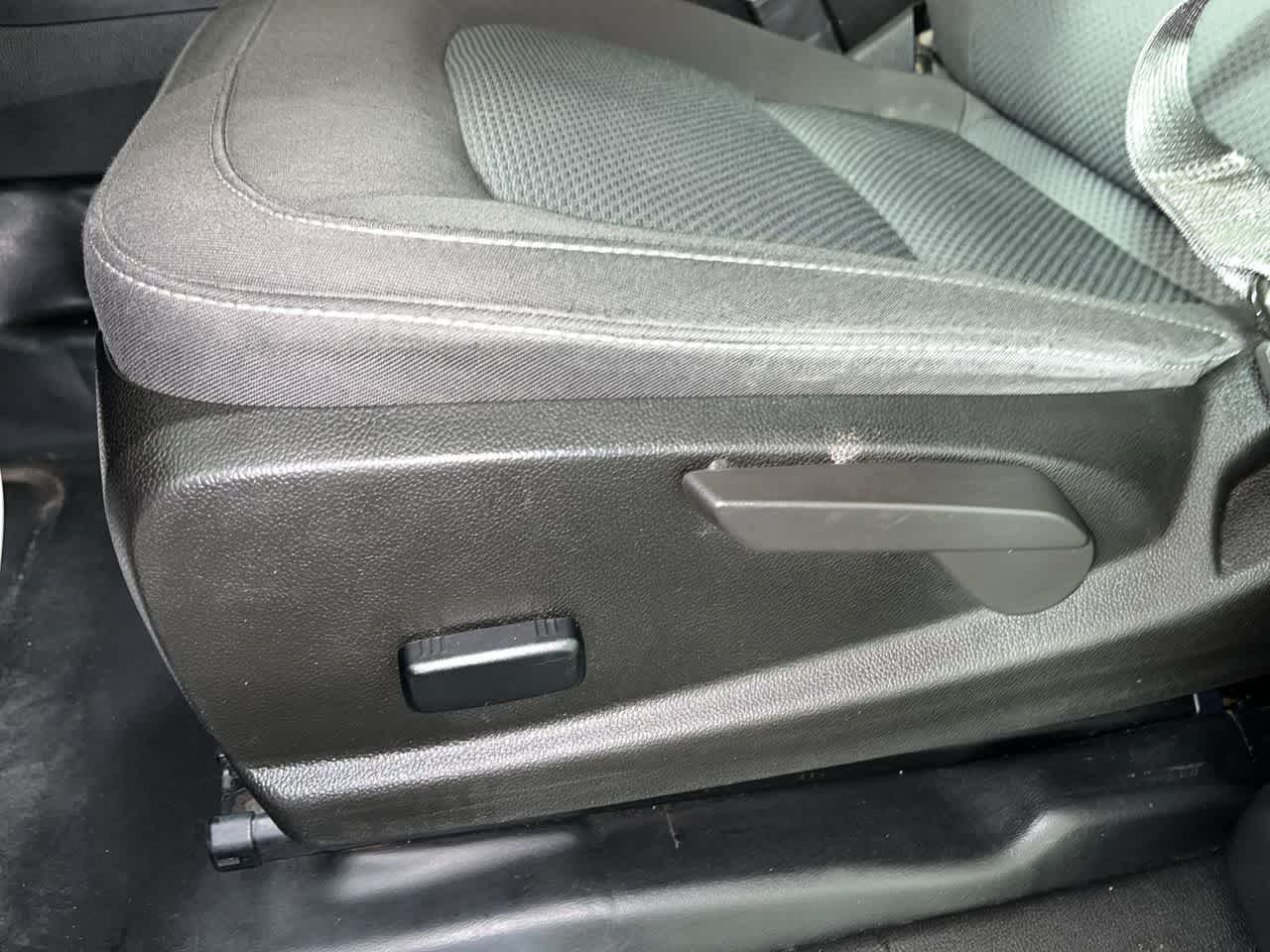 2022 Chevrolet Colorado 2WD LT