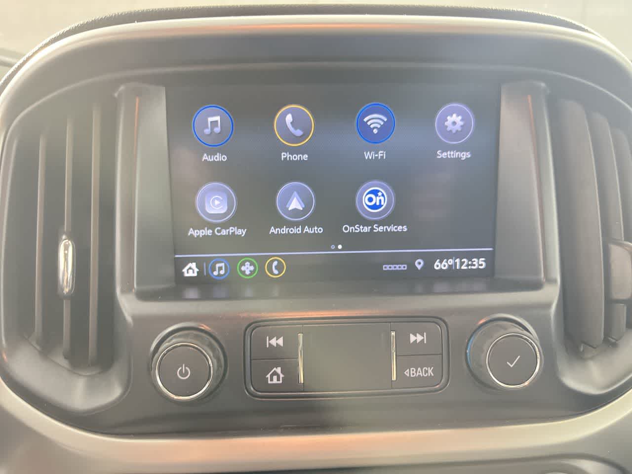 2022 Chevrolet Colorado 2WD LT