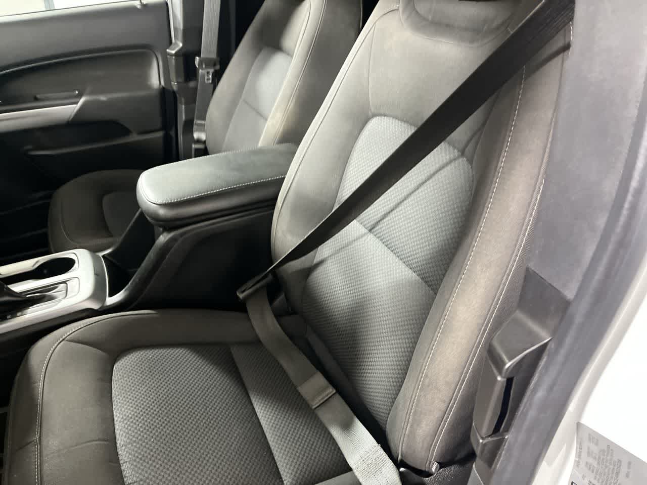 2022 Chevrolet Colorado 2WD LT