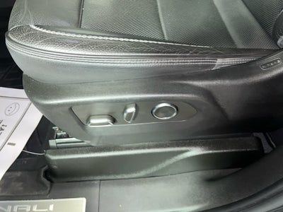 2022 GMC Yukon Denali Denali