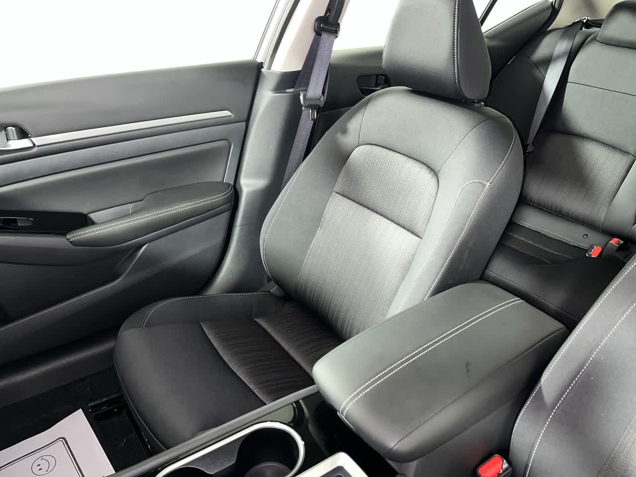 2023 Nissan Altima SV - Photo 25
