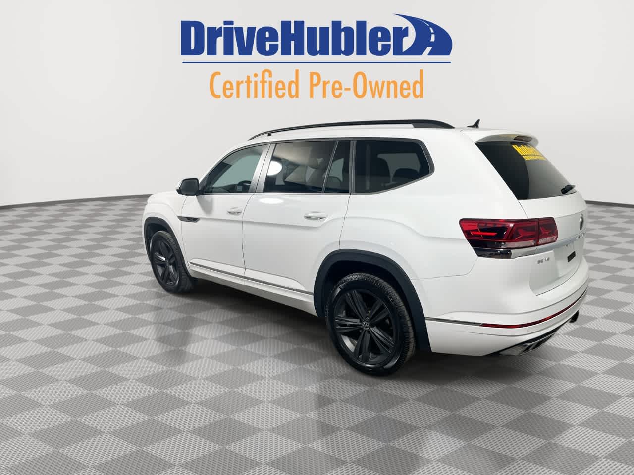 2021 Volkswagen Atlas 3.6L V6 SE w/Technology R-Line