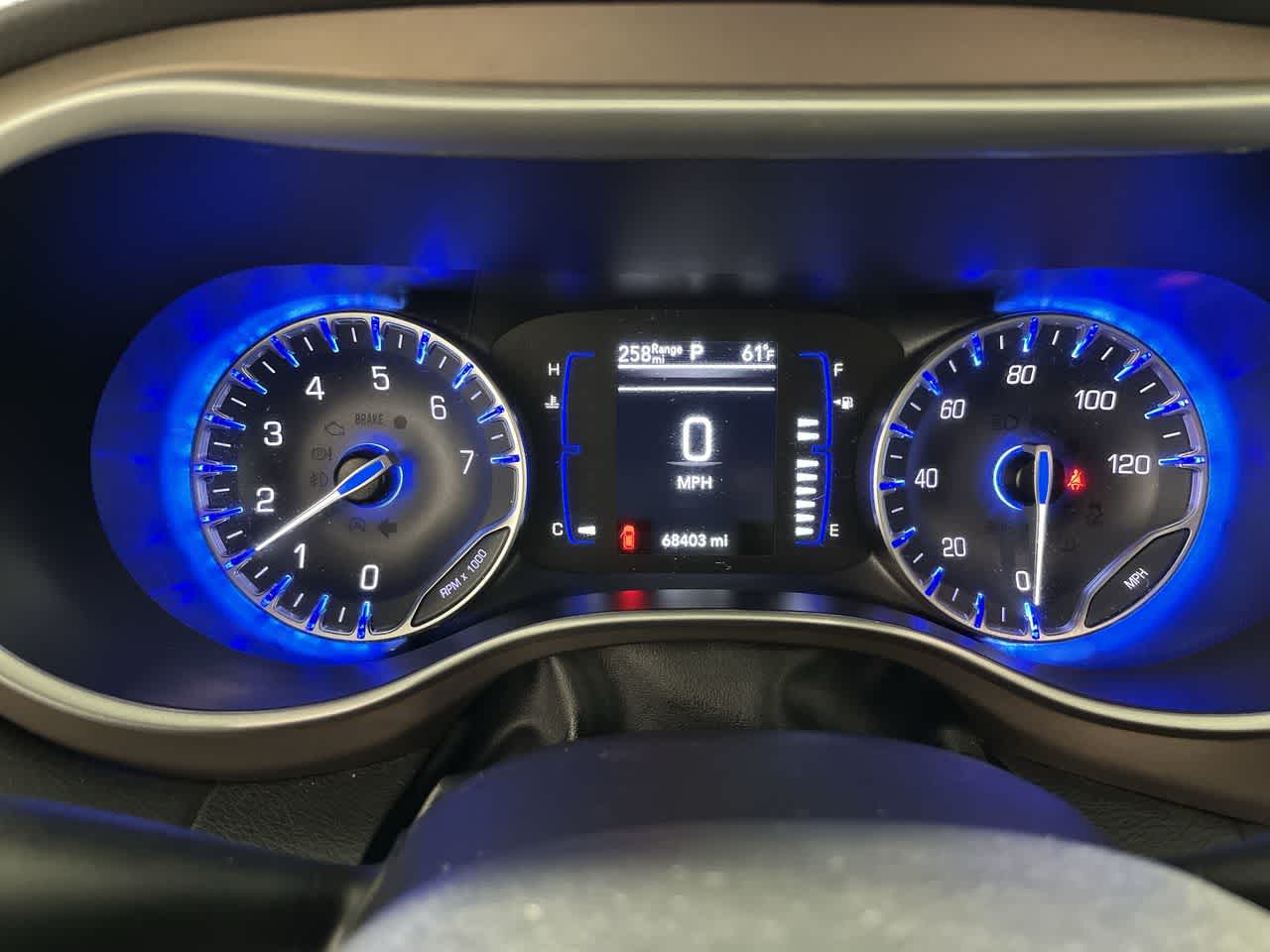 2024 Chrysler Voyager LX