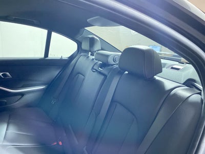 2025 BMW 3 Series 330i