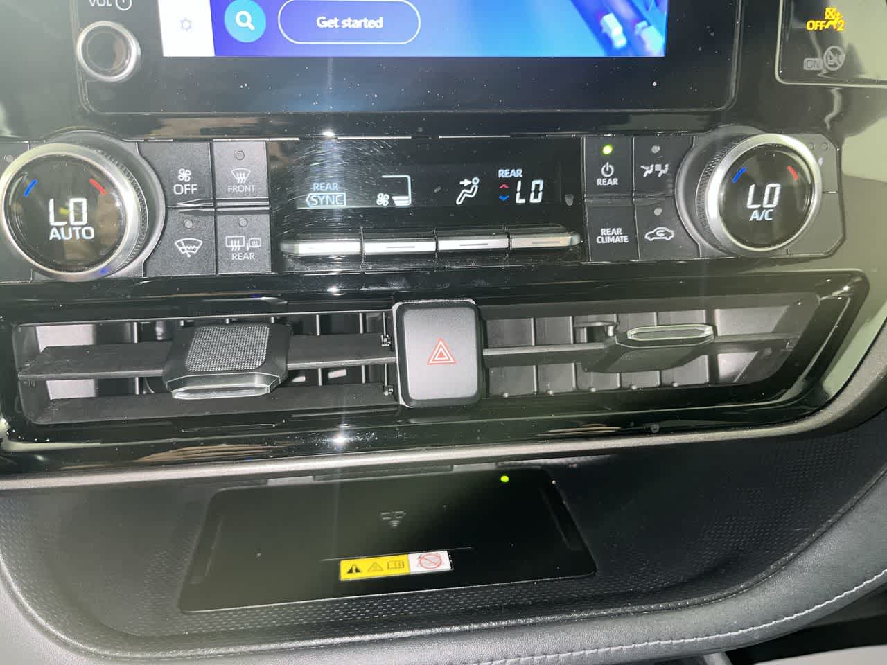 2023 Toyota Highlander XLE - Photo 21