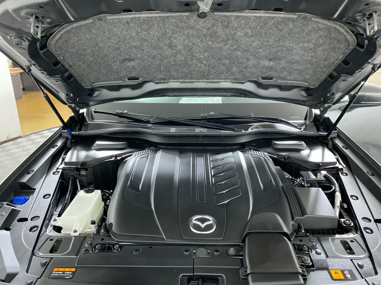 2025 Mazda Mazda CX-90 Preferred Package