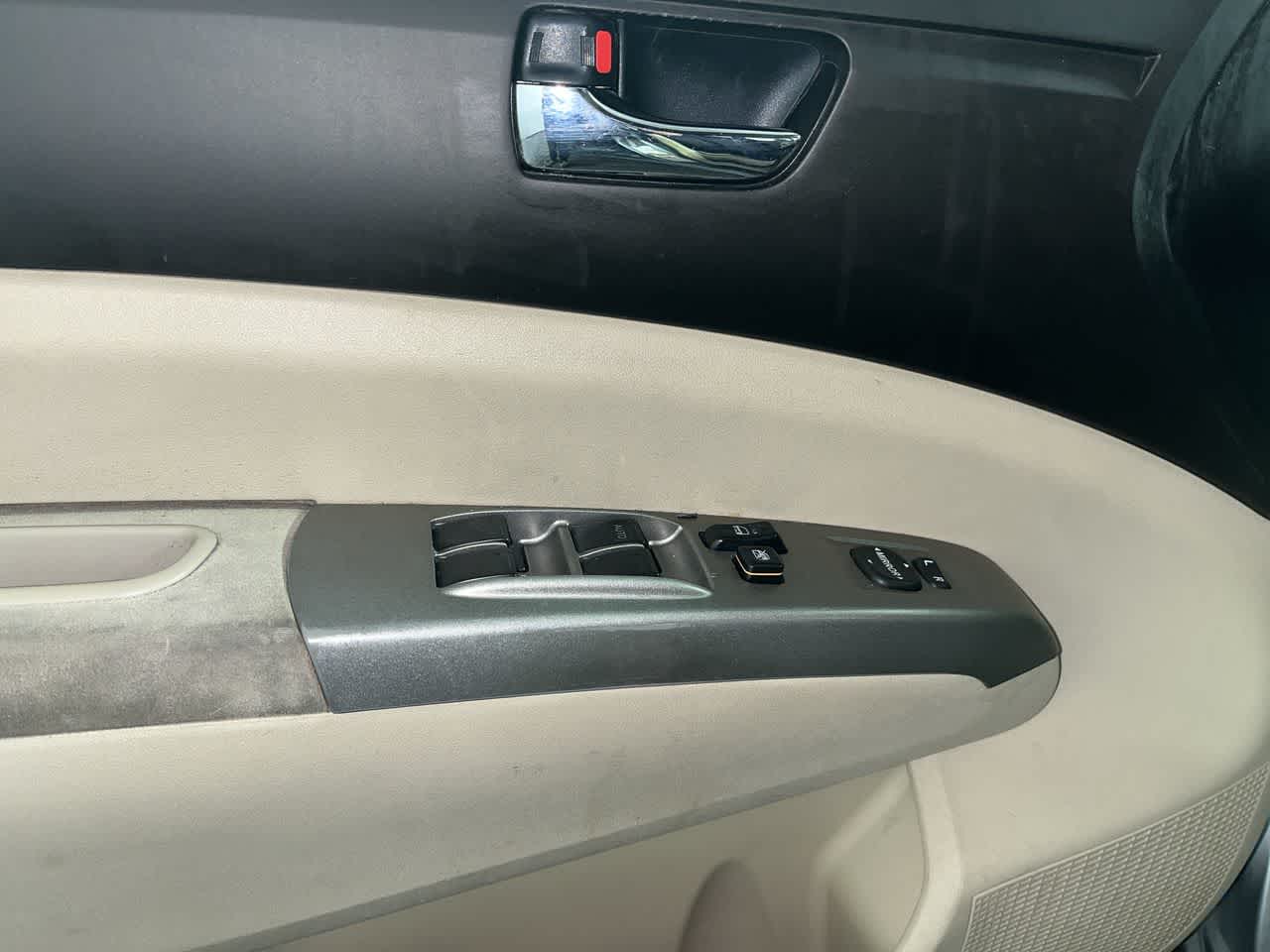2005 Toyota Prius 5dr HB (Natl)