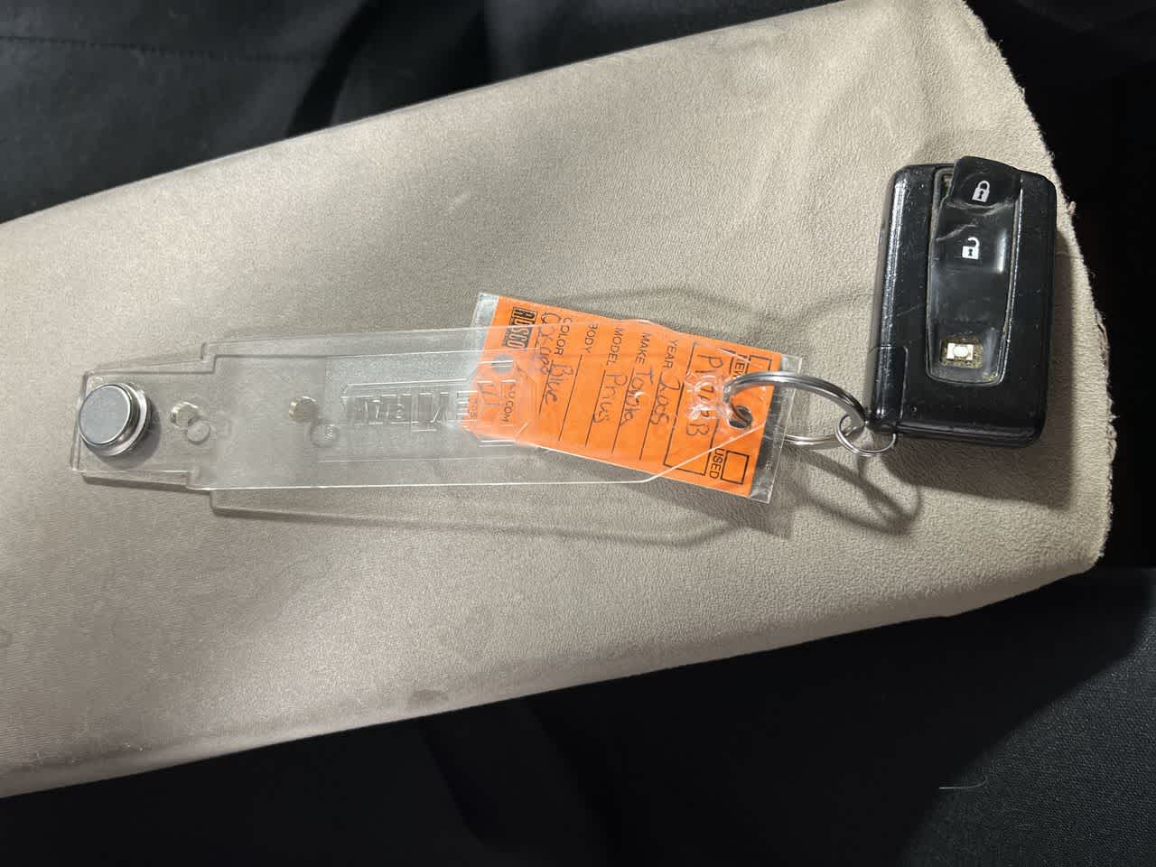 2005 Toyota Prius 5dr HB (Natl)