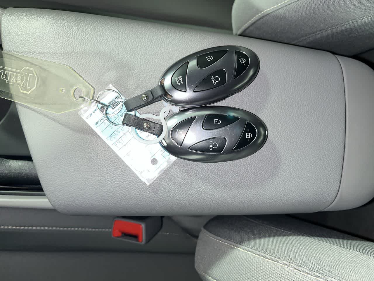 2025 Hyundai Elantra SEL - Photo 23