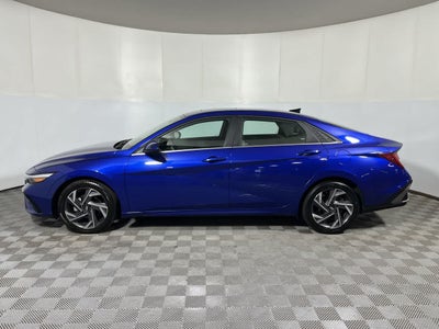 2025 Hyundai Elantra SEL Convenience