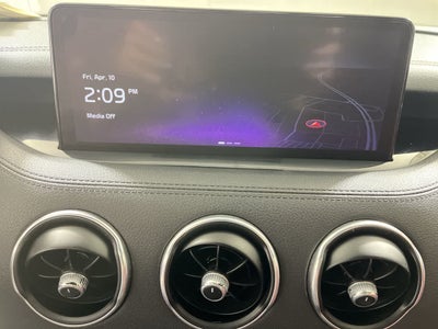 2022 Kia Stinger GT-Line