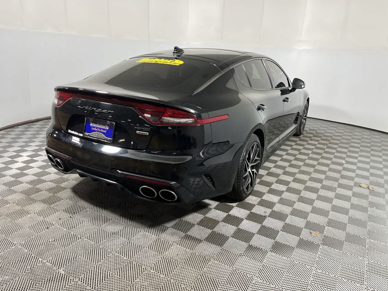 2022 Kia Stinger GT-Line