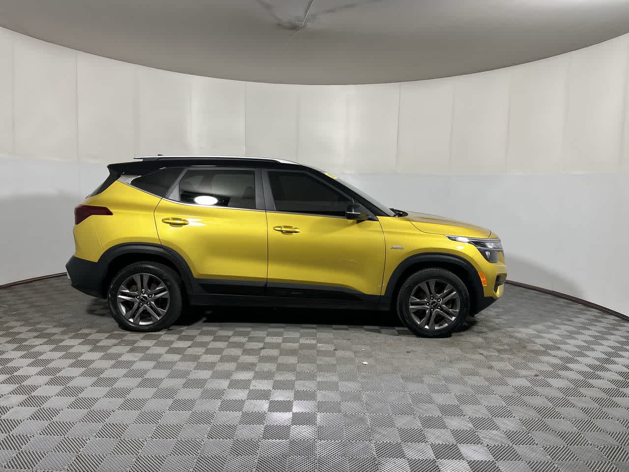 2023 Kia Seltos S