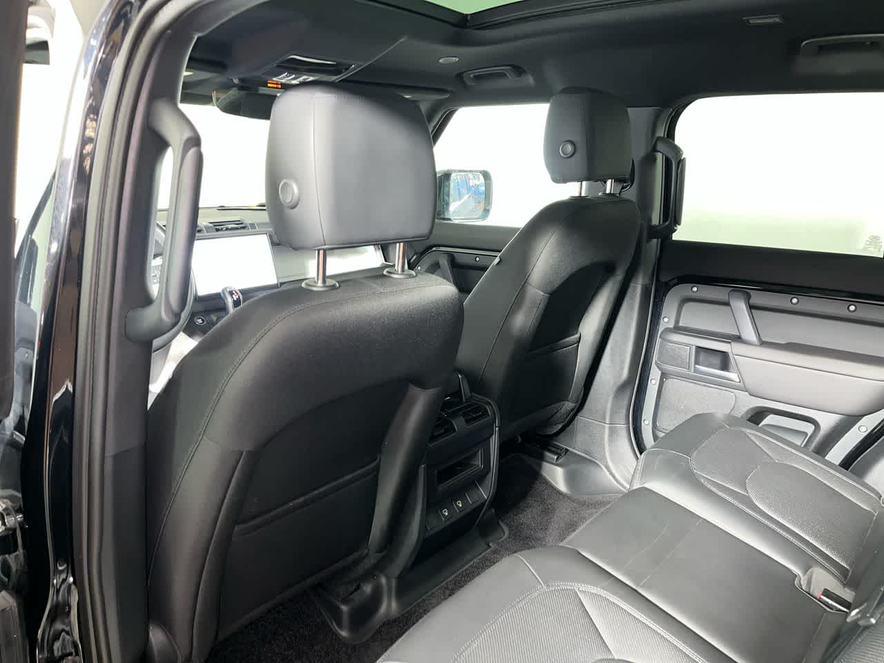 2025 Land Rover Defender S