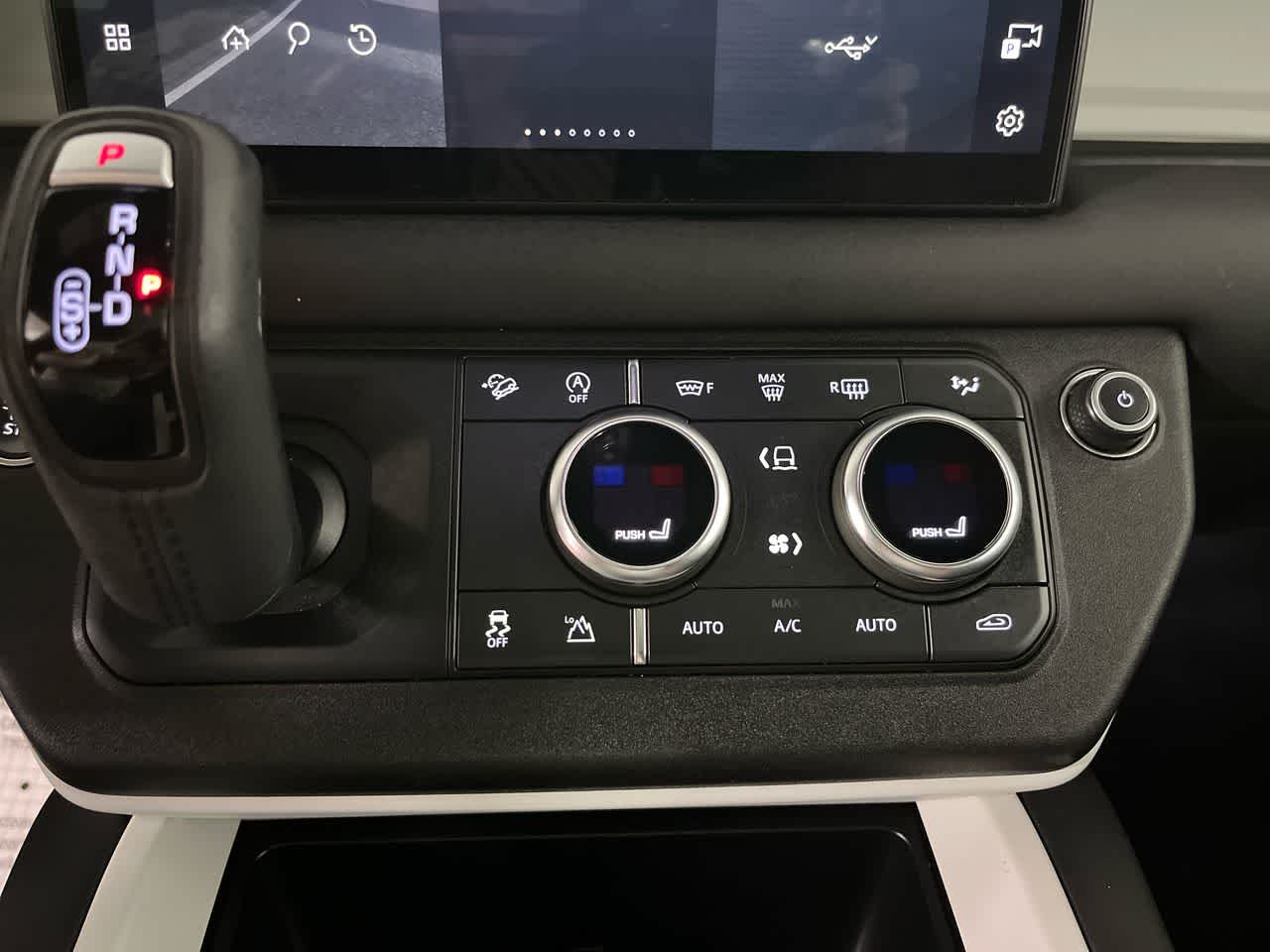 2025 Land Rover Defender S