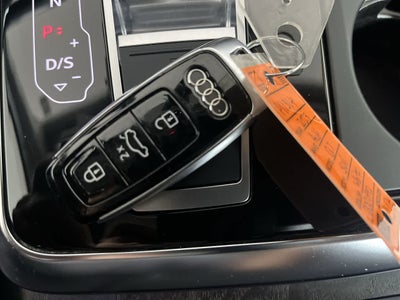 2023 Audi Q7 Premium