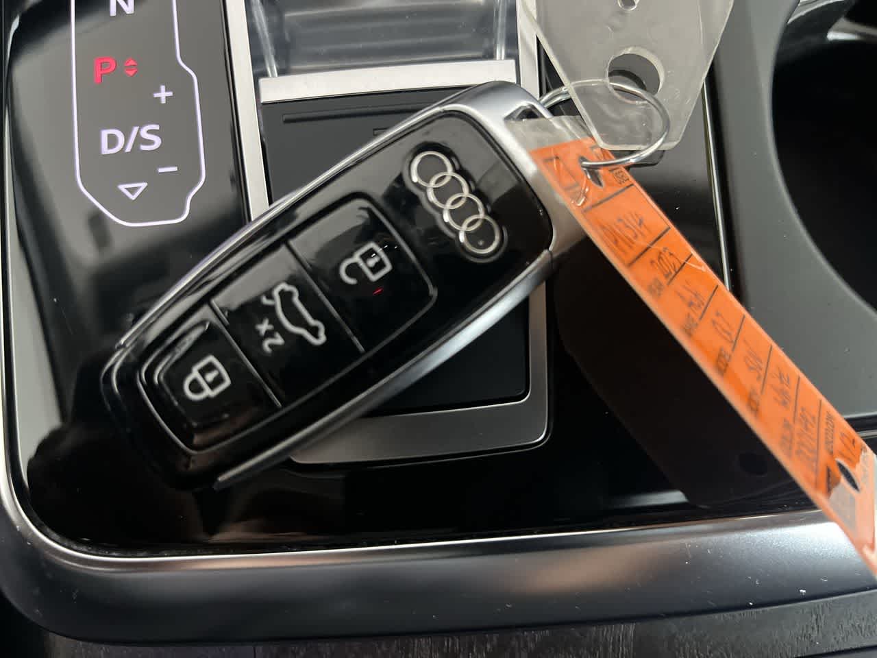 2023 Audi Q7 Premium