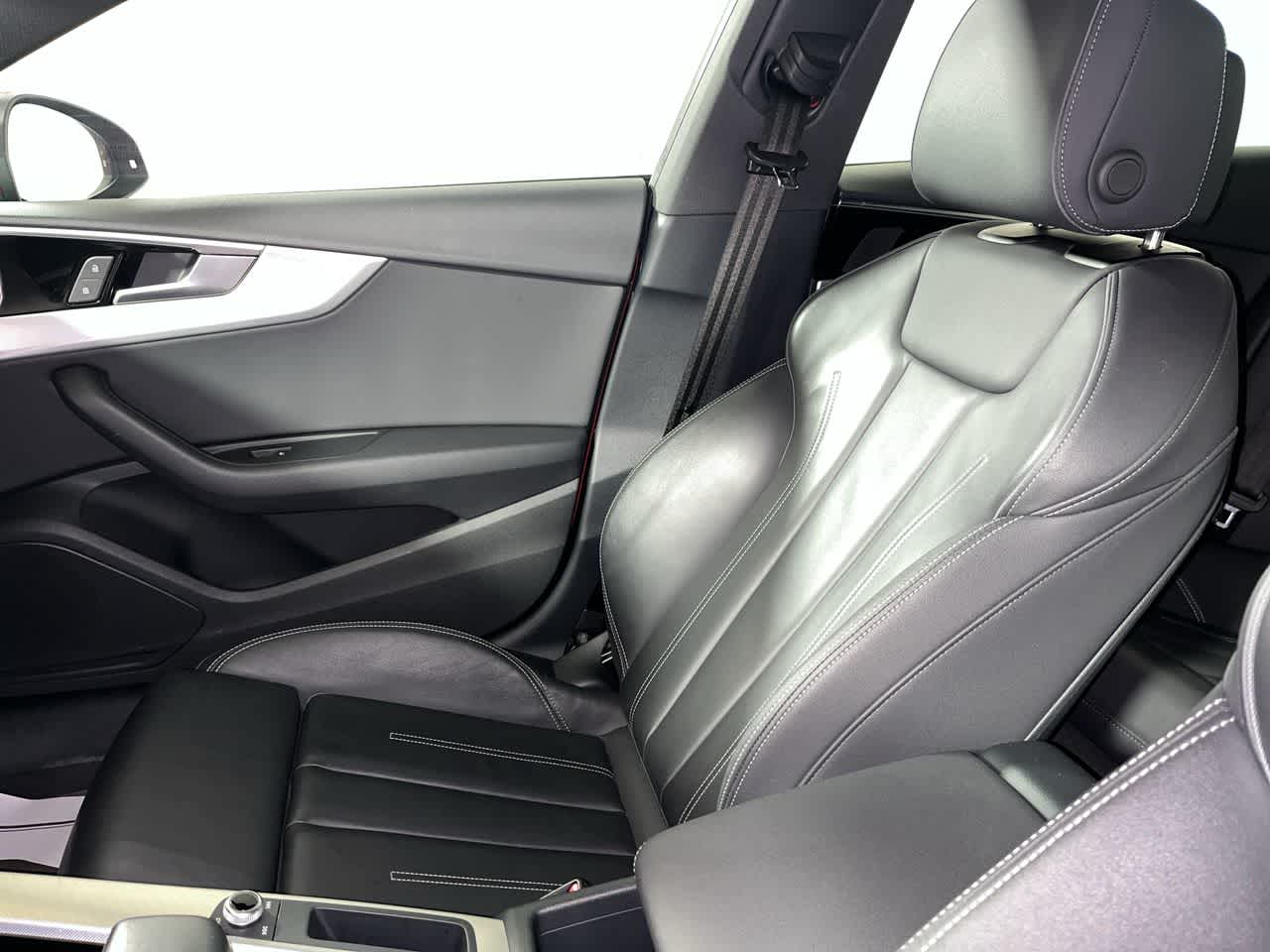 2025 Audi A5 Sportback S line Premium