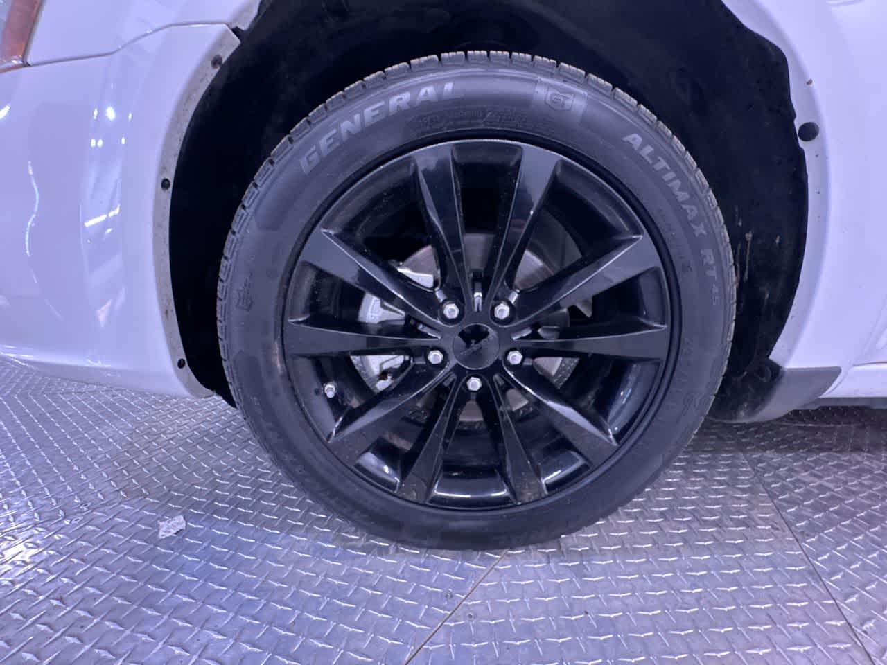 2014 Dodge Avenger SE