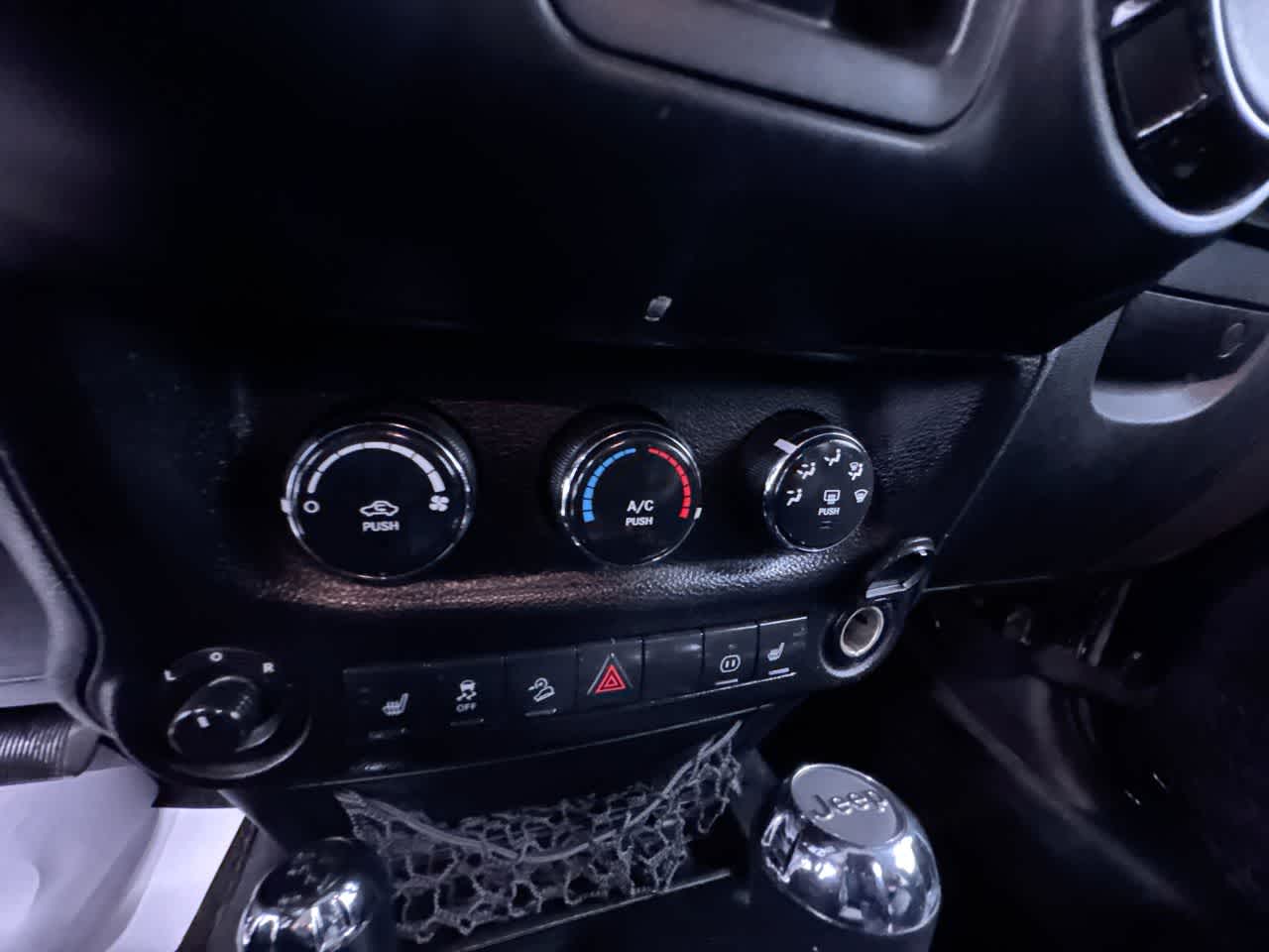 2012 Jeep Wrangler Unlimited Altitude