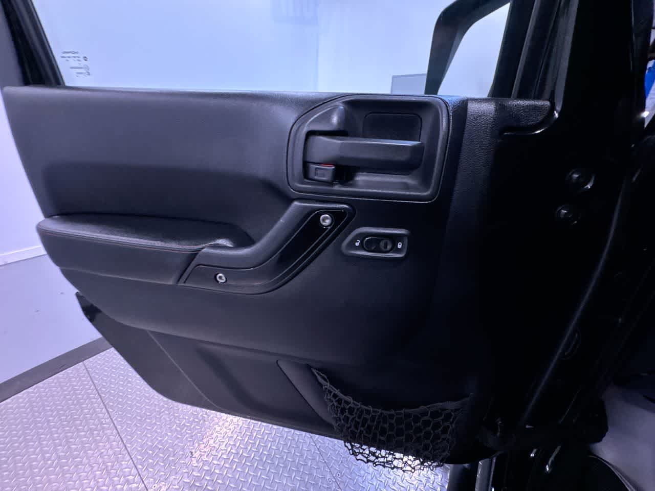 2012 Jeep Wrangler Unlimited Altitude