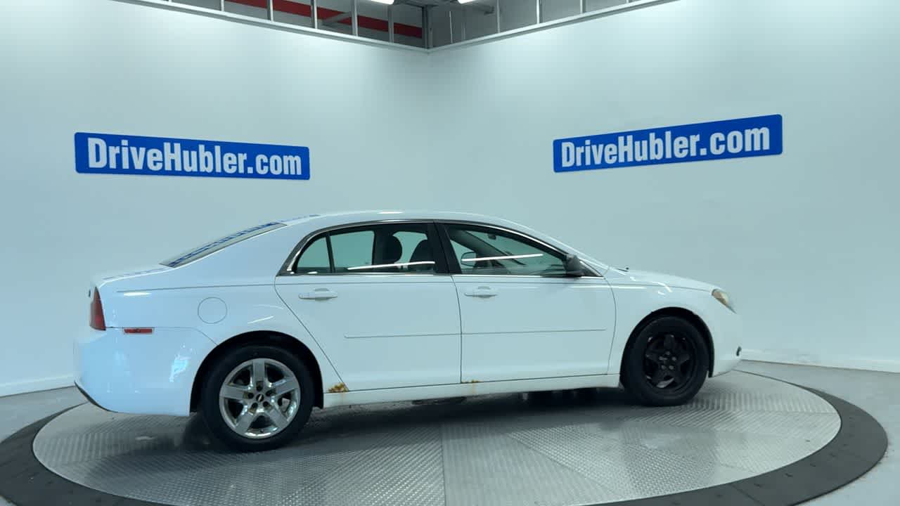 2011 Chevrolet Malibu LS w/1FL