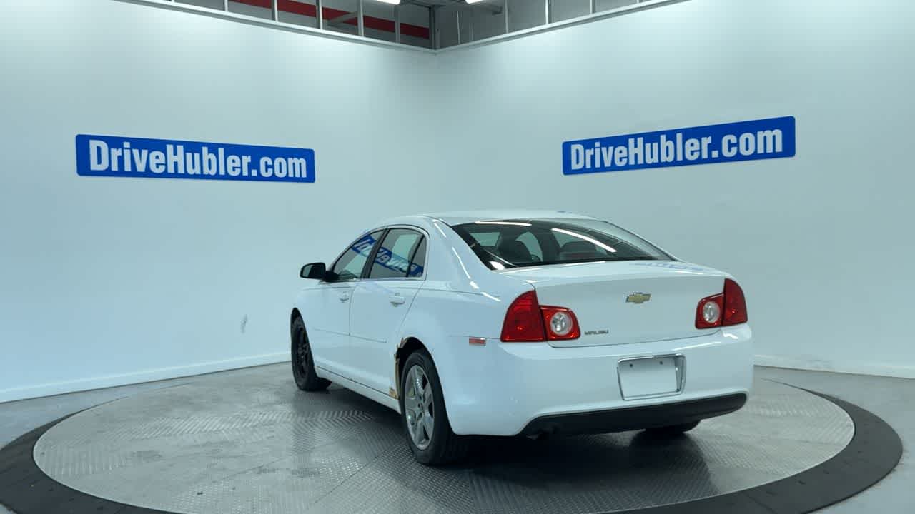 2011 Chevrolet Malibu LS w/1FL