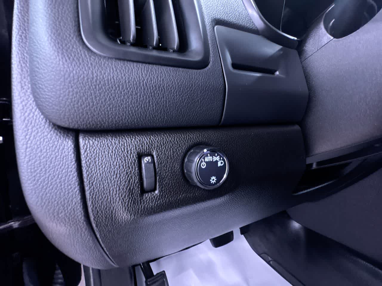 2022 Chevrolet Colorado 2WD LT