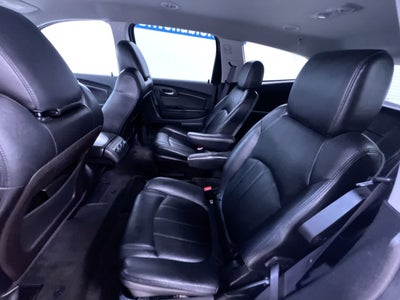 2011 Chevrolet Traverse LT w/1LT