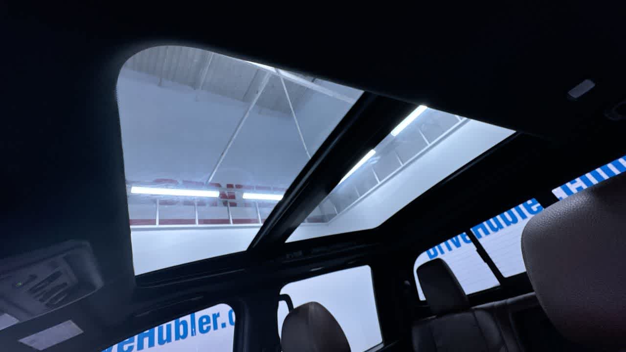 2024 Nissan Titan Platinum Reserve