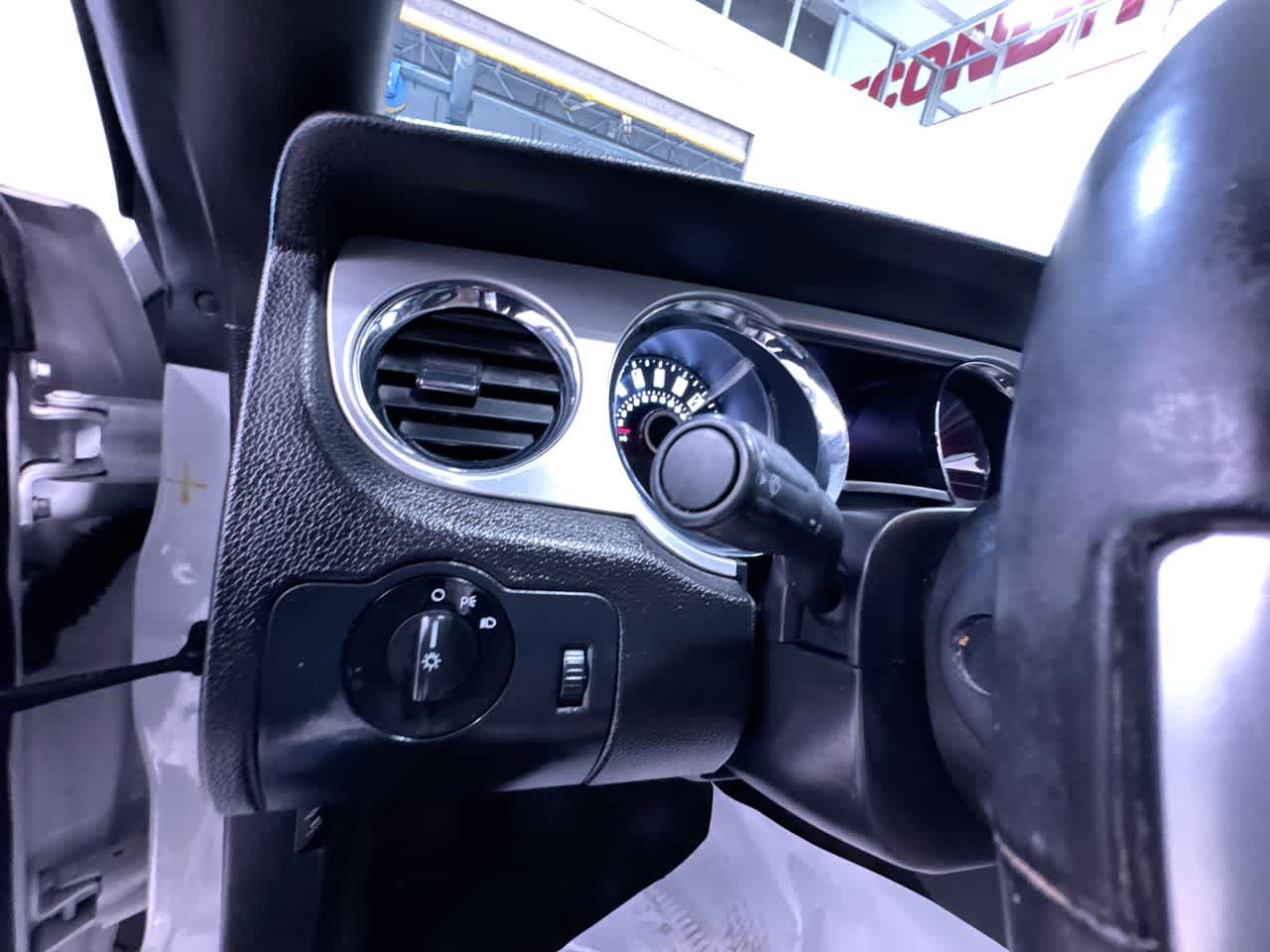 2014 Ford Mustang V6 Premium