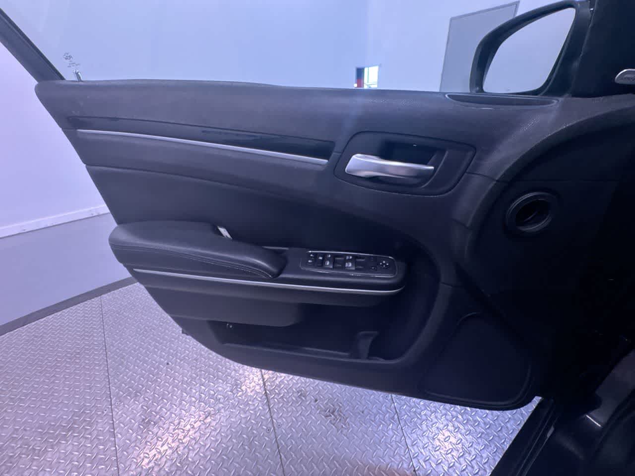 2019 Chrysler 300 300S