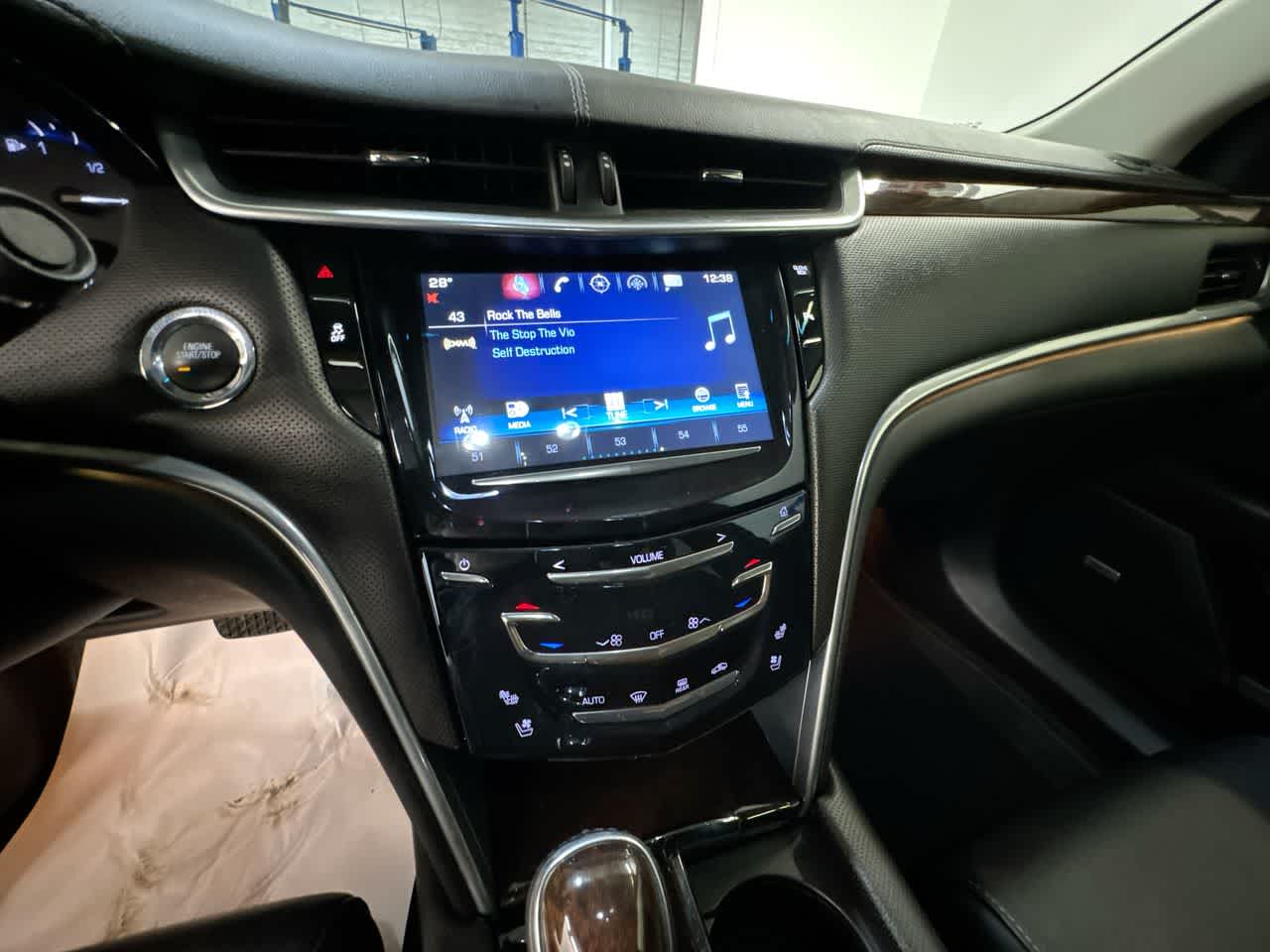 2016 Cadillac XTS Luxury Collection